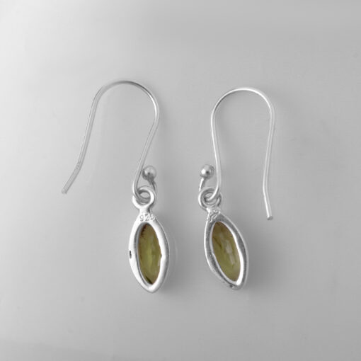 925 Sterling Silver Earring With Peridot