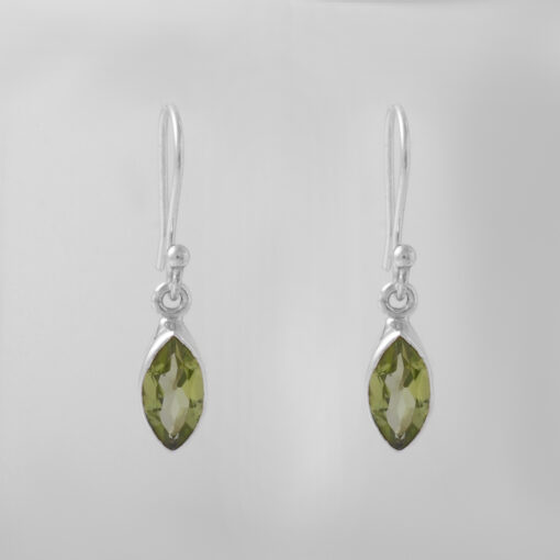 925 Sterling Silver Earring With Peridot