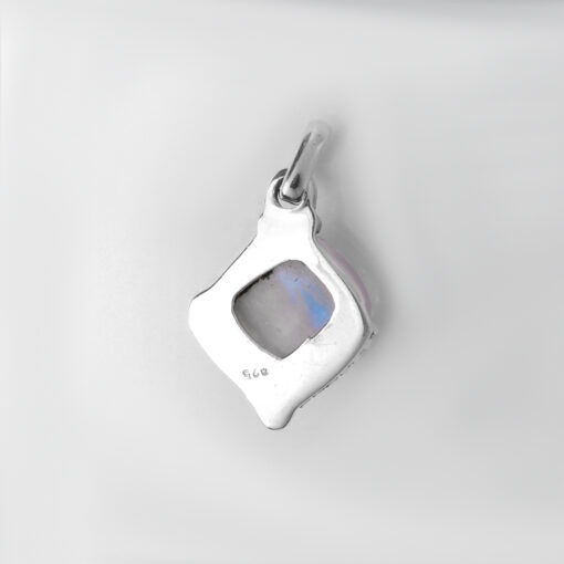 Pendant with rainbow moonstone