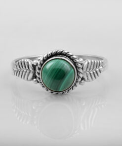 Ring with Melakite stone